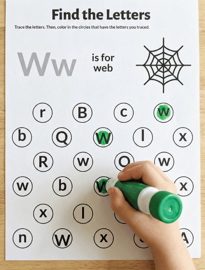 Letter W dot marker letter hunt