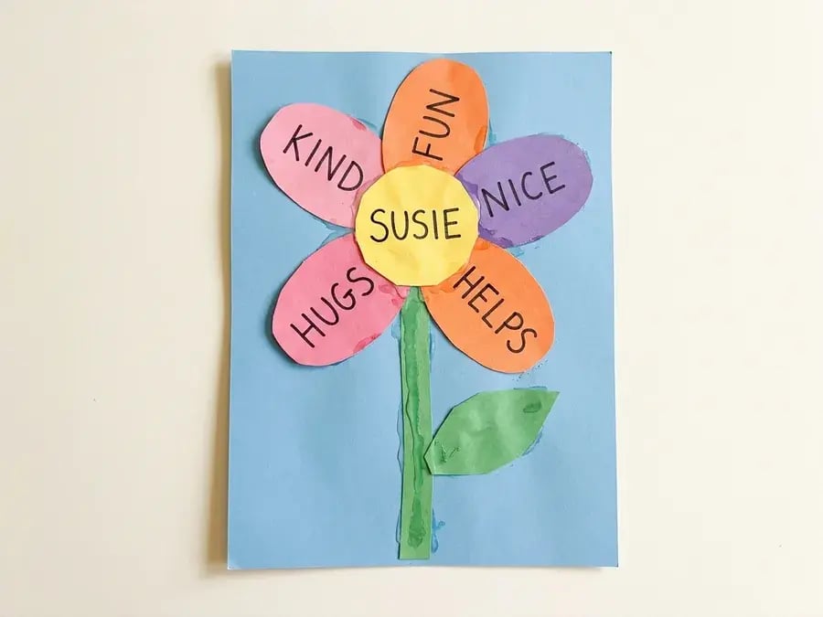 Kindness flower, an easy friendship craft for preschoolers ages 3 to 5