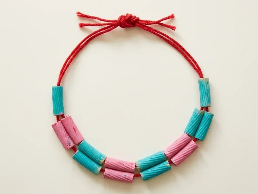 Pasta friendship necklace, an easy friendship craft for preschoolers ages 3 to 5