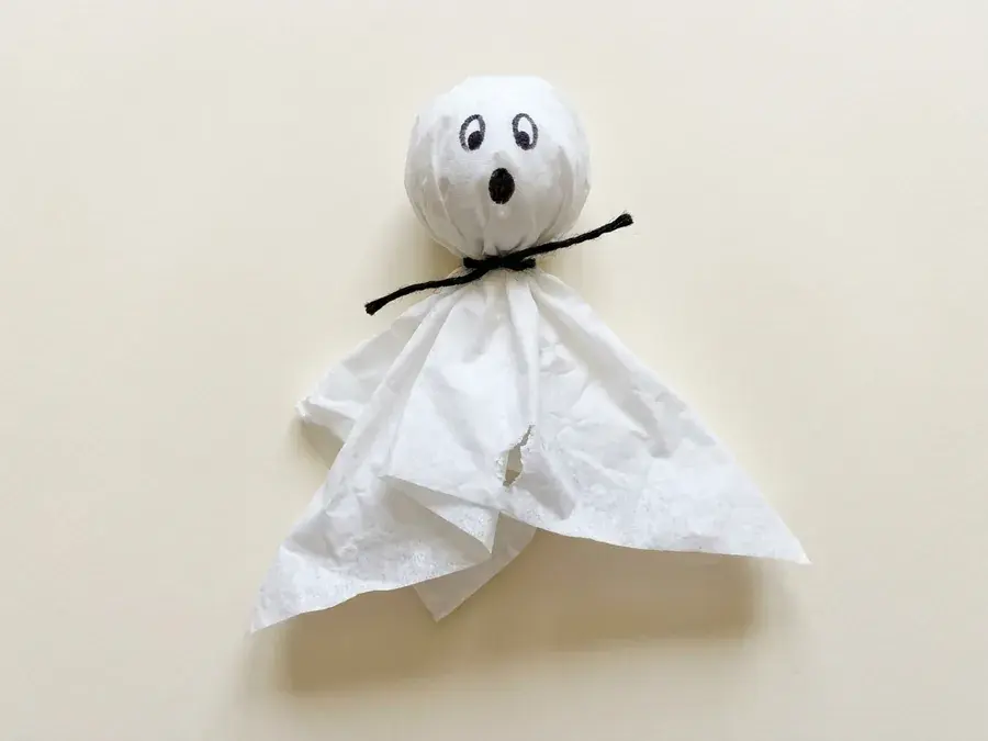 Tissue ghost, an easy ghost craft for preschoolers made with simple supplies