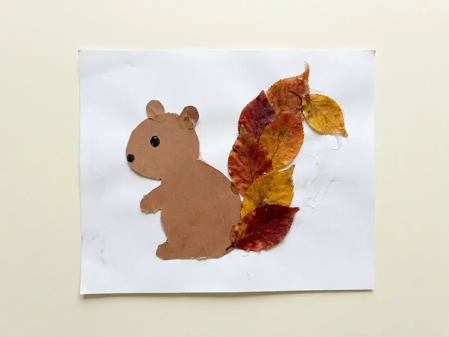 Leaf tail squirrel, an easy acorn and squirrel craft for preschoolers ages 3 to 5