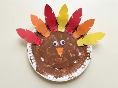 Paper plate turkey, a preschool craft