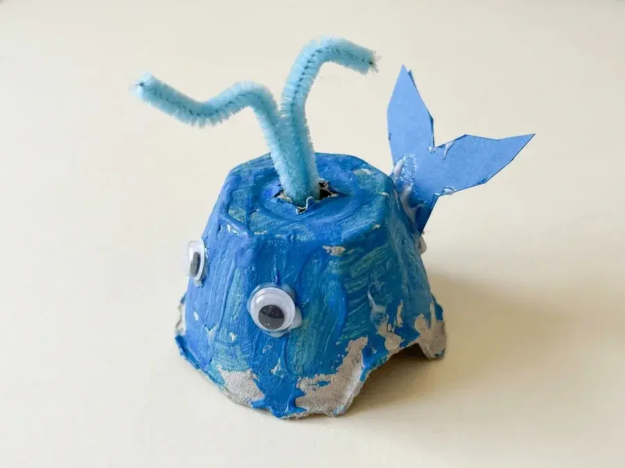 Egg carton whale, an easy whale craft for preschoolers ages 3 to 5