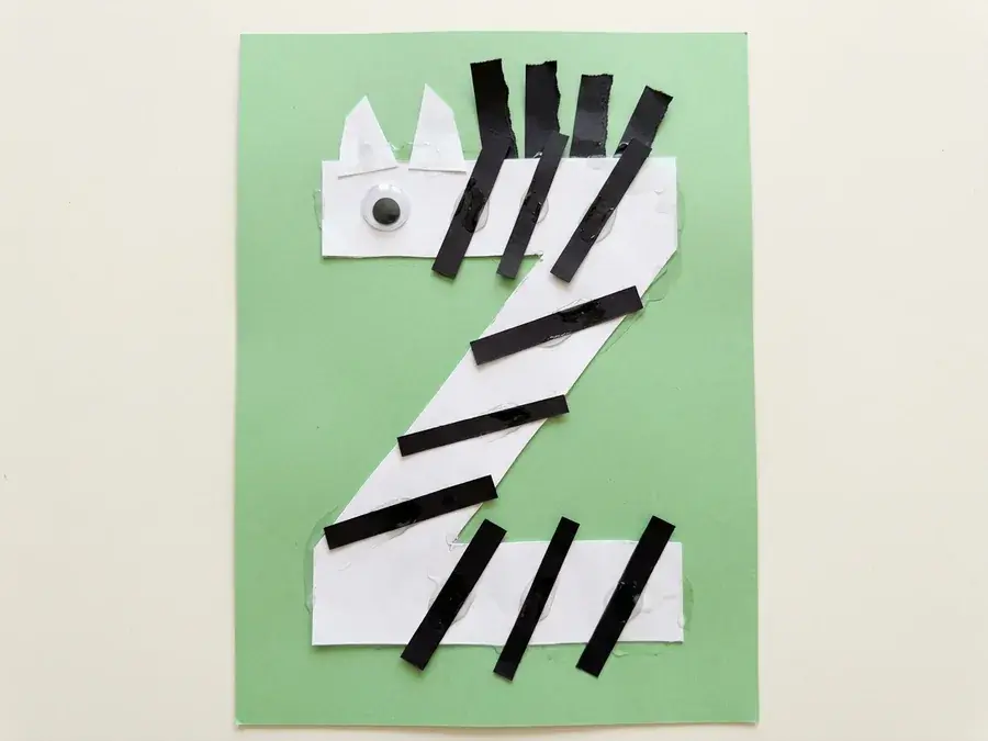 Letter Z zebra, an easy letter z craft for preschoolers ages 3 to 5