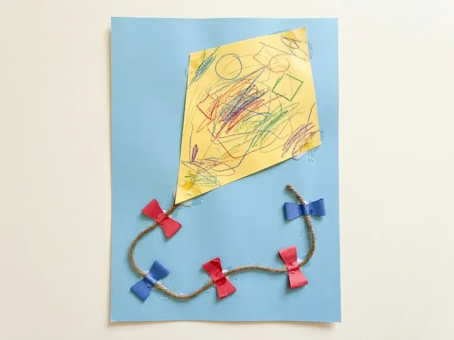 Paper diamond kite, an easy March craft for preschoolers ages 3 to 5